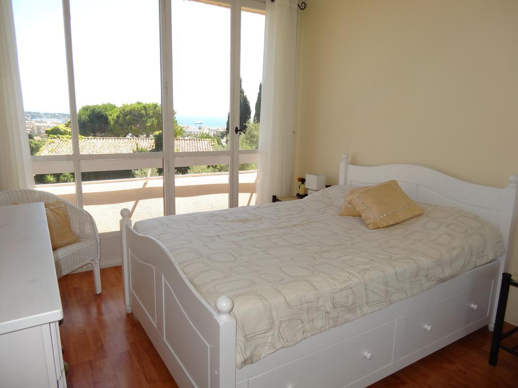 Appartement Le Saint Jean Antibes Chambre photo